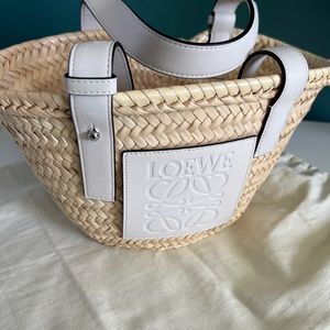 💛🤍Loewe Basket Bag🤍💛